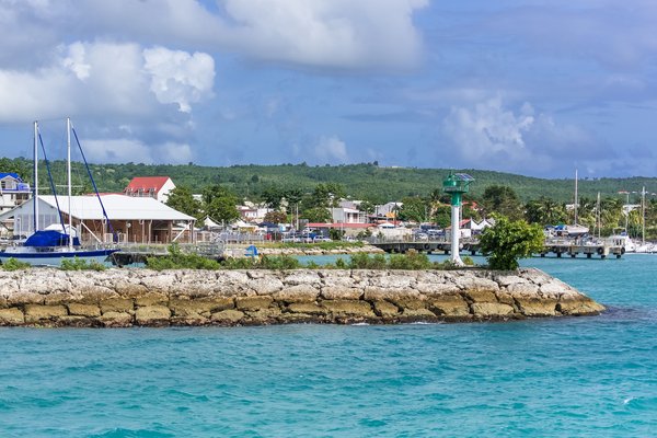 Visiter Marie Galante en scooter : Les meilleurs circuits à effectuer